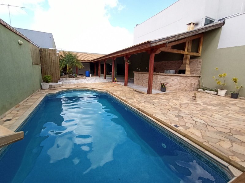 Casa - Venda - Jardim Primavera - Franca - SP