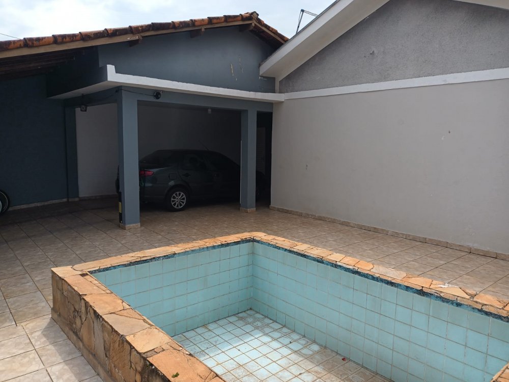 Casa - Venda - Jardim Nomia - Franca - SP
