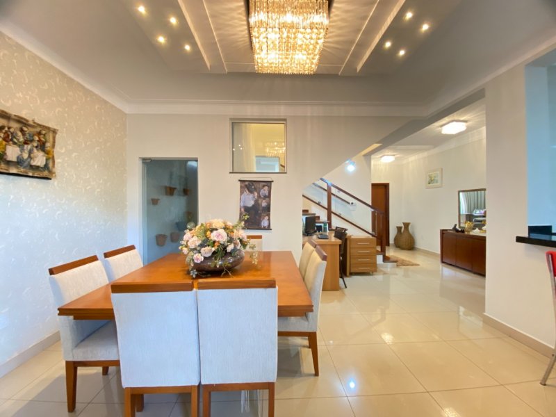 Casa - Venda - Parque Moema - Franca - SP