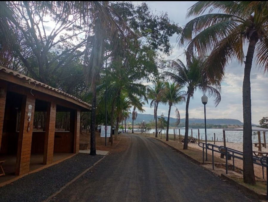 Terreno - Venda - Residencial Enseada da Fronteira - Rifaina - SP