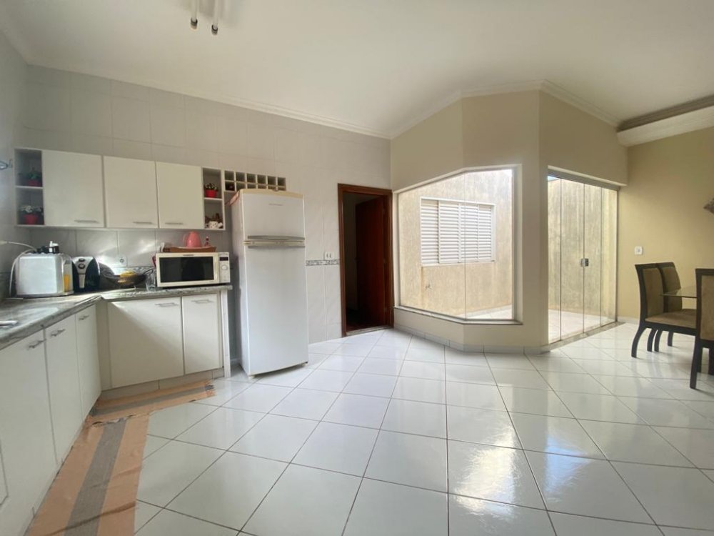 Casa - Venda - Prolongamento Jardim Ângela Rosa - Franca - SP