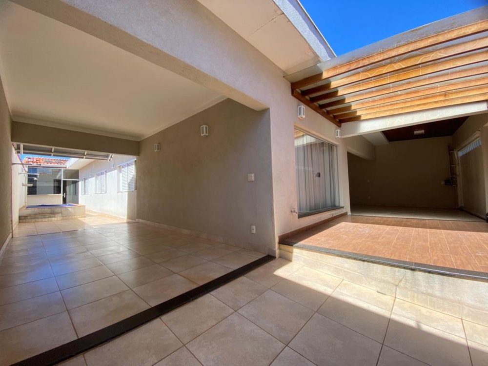 Casa - Venda - Vila Nicacio - Franca - SP