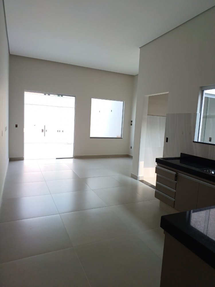 Casa - Venda - Residencial Irineu Zanetti - Franca - SP