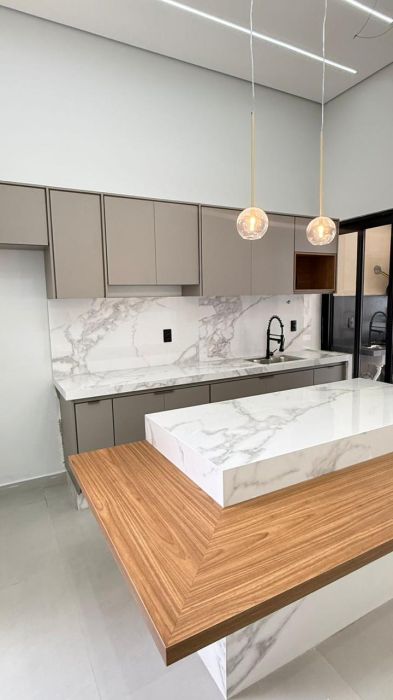 Casa - Venda - Prolongamento Jardim �ngela Rosa - Franca - SP