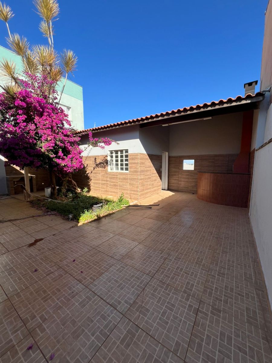 Casa - Venda - Jardim Piratininga - Franca - SP